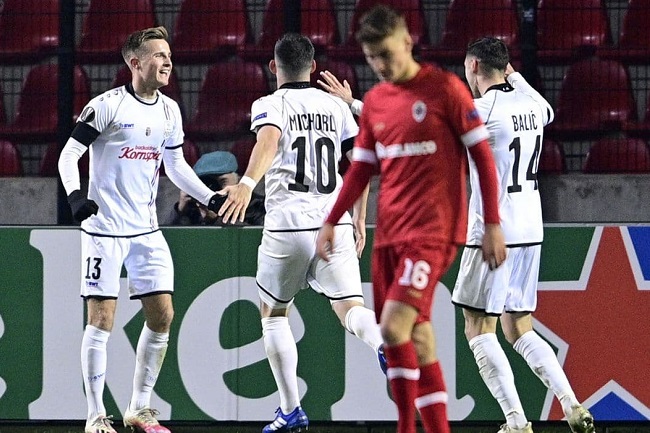 LASK Linz vs Royal Antwerp, 0h55 ngày 27/11: Phân định ngôi thứ