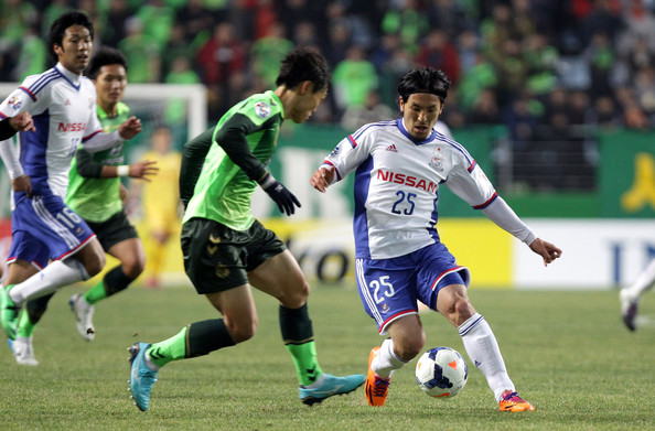 Yokohama F Marinos vs Jeonbuk Hyundai, 17h ng&agrave;y 1/12: Hy vọng mong manh