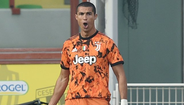 Ferencvaros vs Juventus (3h 5/11): C&oacute; Ronaldo l&agrave; c&oacute; tất cả