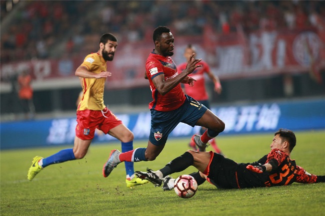 Shenzhen FC vs Qingdao Huanghai, 14h30 ngày 10/11: Hết cơ hội