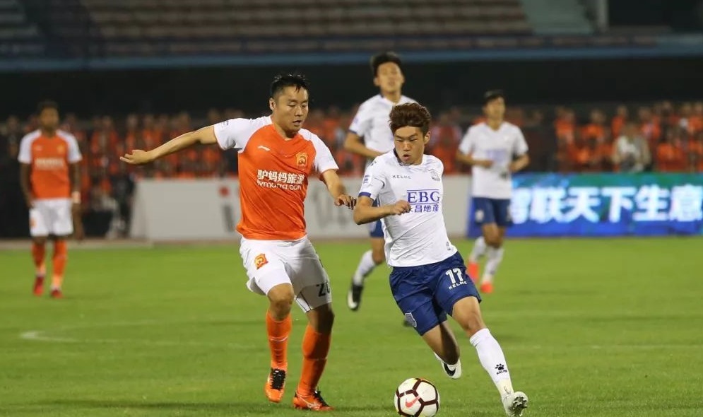 Shijiazhuang Yongchang vs Wuhan Zall, 14h30 ngày 11/11: Đừng mong may mắn