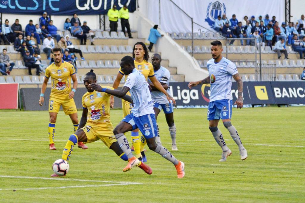 Delfin vs Macara, 4h45 ngày 11/11: Kéo dài mạch thắng