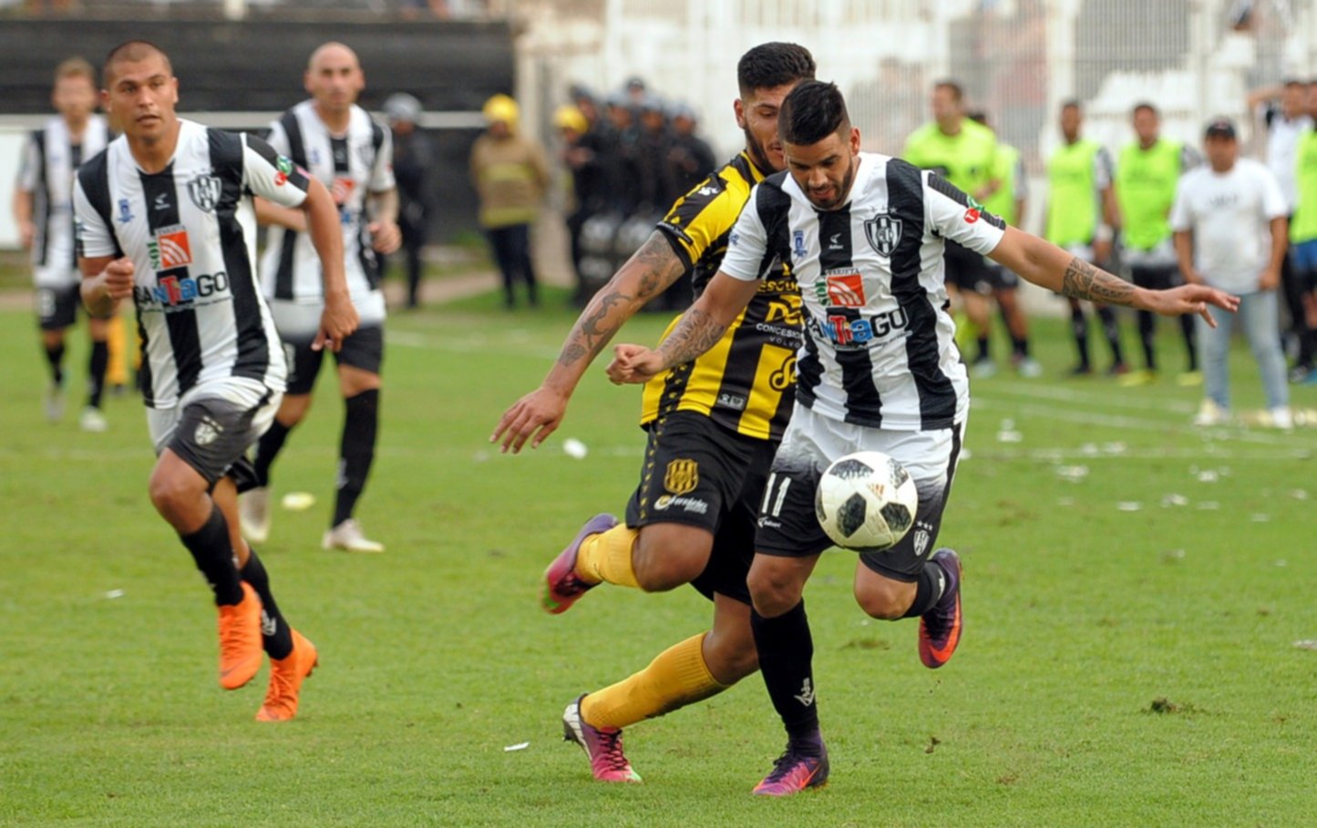 Cordoba vs Godoy Cruz, 5h20 ngày 15/12: Khởi đầu suôn sẻ