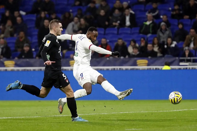 Lyon vs Brest, 3h00 ngày 17/12: Chỉ thắng là chưa đủ