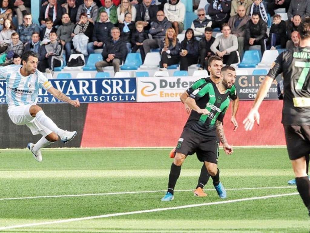 Virtus Entella vs Pordenone, 1h ngày 19/12: Chưa qua cơn bĩ cực