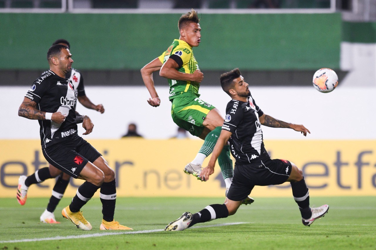 Vasco da Gama vs Defensa y Justicia, 7h30 ngày 4/12: Khó phá dớp sân khách