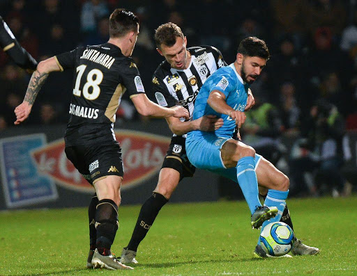 Angers vs Marseille (3h 24/12): Thêm một cú vấp