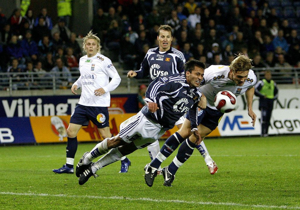 Stromsgodset vs Stabaek, 0h ngày 23/12: Khách hết động lực