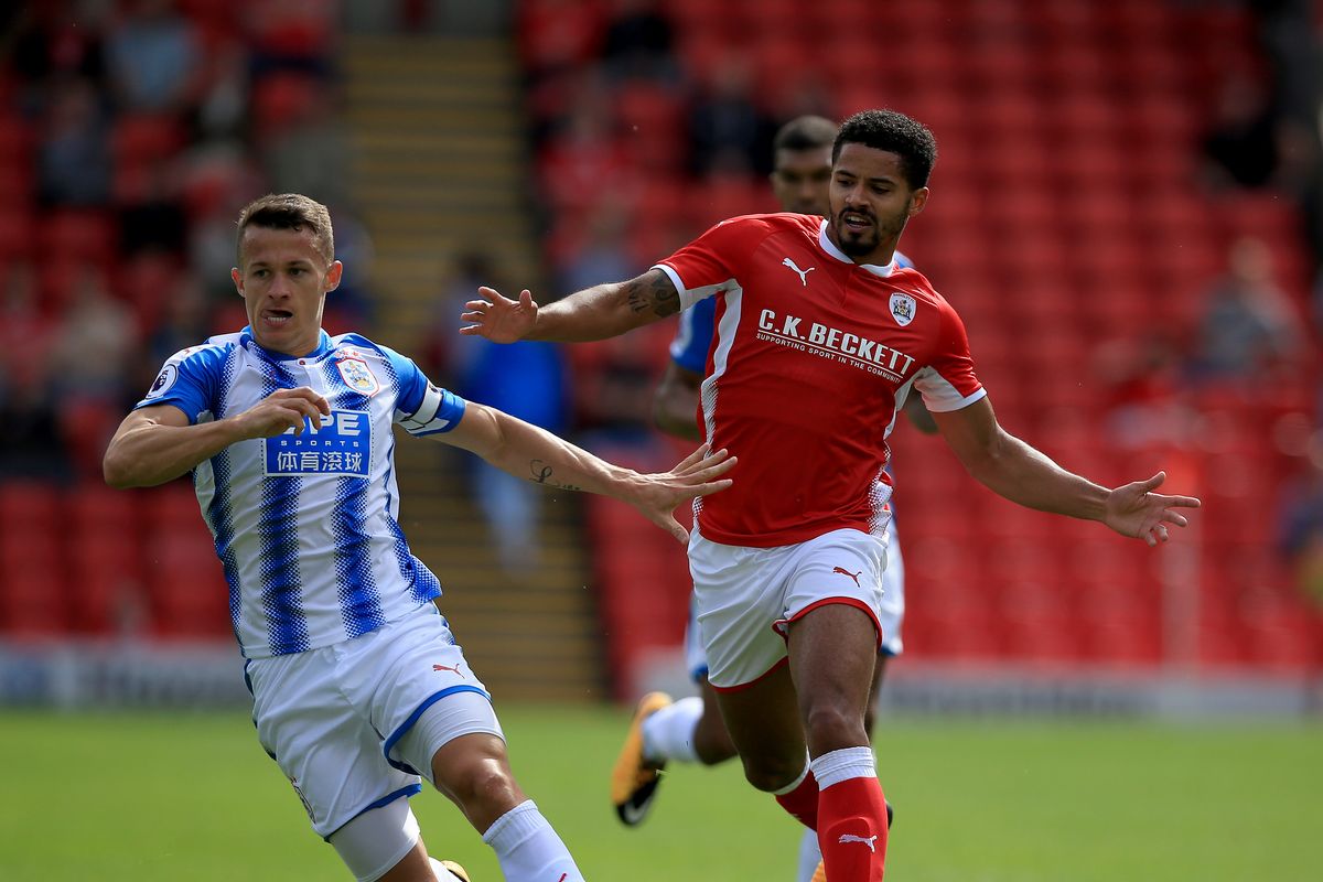 Barnsley vs Huddersfield, 22h ngày 26/12: Nuôi tham vọng top 6