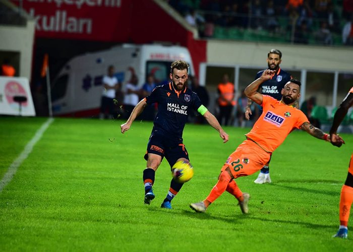Alanyaspor vs Istanbul Basaksehir, 20h ngày 2/1: Đả bại nhà vô địch