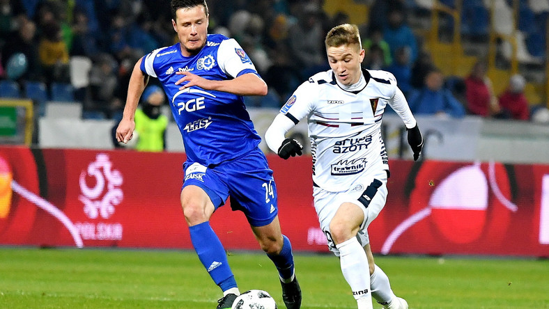 Pogon Szczecin vs Stal Mielec, 0h ngày 8/12: Khách chìm đáy