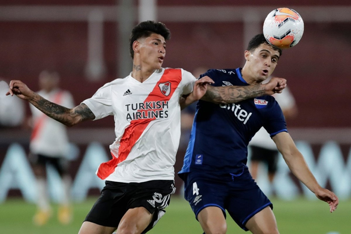 Nacional vs River Plate, 7h30 ngày 18/12: Khách vào bán kết?