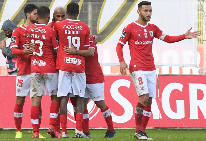 Moreirense vs Santa Clara, 1h45 ngày 30/12: Chia điểm?