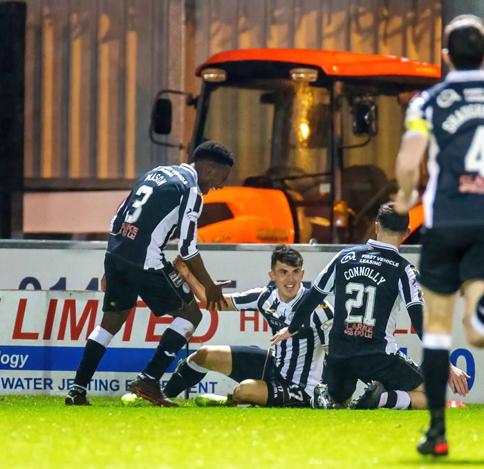 St. Mirren vs Rangers FC, 22h ngày 30/12: Bại binh phục hận