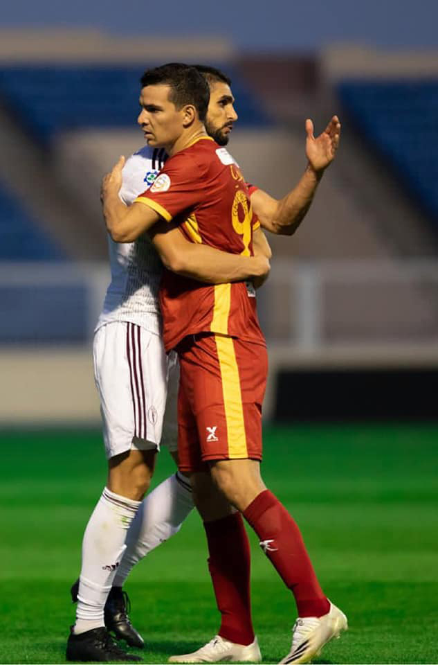 Dhamak vs Al Fateh, 19h45 ngày 1/1: Niềm vui ngắn ngủi