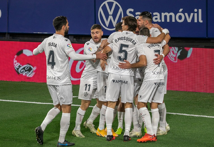 Granada vs Huesca (20h 6/12): Chia điểm?