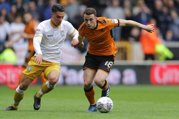 Luton Town vs Sheffield Wed (2h45 13/2): Đ&aacute;y bảng v&ugrave;ng l&ecirc;n
