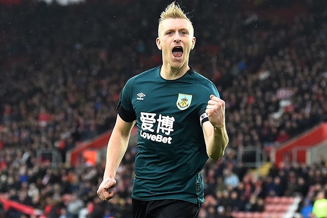 Kết quả Southampton 1-2 Burnley: Chen chân vào Top 10 Kết quả Southampton 1-2 Burnley: Chen chân vào Top 10