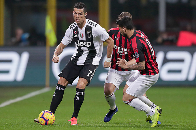 K&ecirc;nh chiếu AC Milan vs Juventus, 2h45 ng&agrave;y 14/2