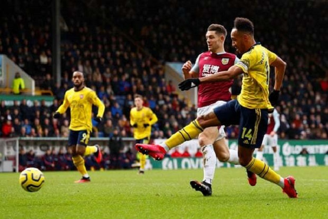 Kết quả Burnley 0-0 Arsenal: Chia điểm nhạt nhòa Kết quả Burnley 0-0 Arsenal: Chia điểm nhạt nhòa