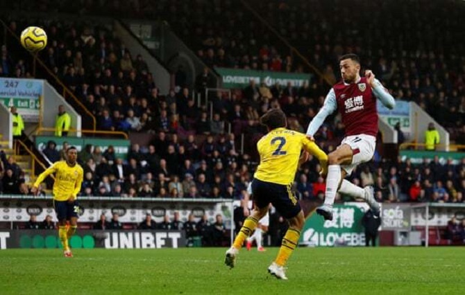 Kết quả Burnley 0-0 Arsenal: Chia điểm nhạt nhòa Kết quả Burnley 0-0 Arsenal: Chia điểm nhạt nhòa