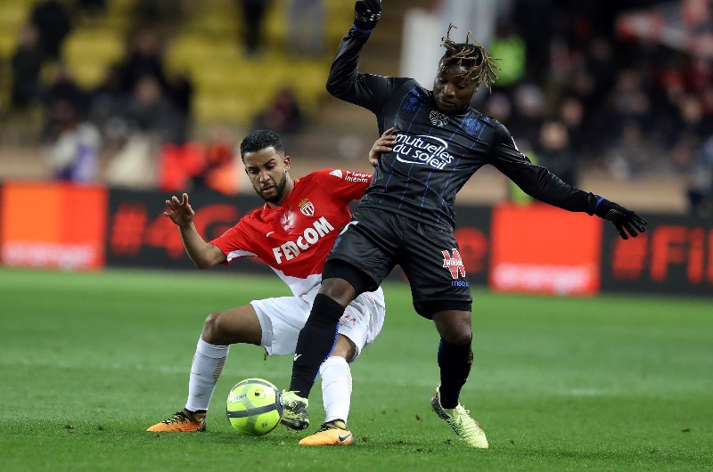 Nice vs Stade Brestois, 1h00 ng&agrave;y 22/2: Con mồi ưa th&iacute;ch