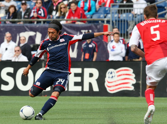 David Beckham ngăn cản Lee Nguyễn về TP.HCM