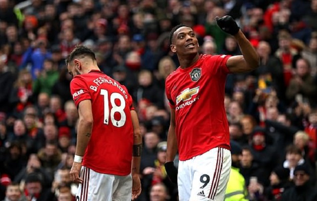 Man United 3-0 Watford: Quỷ đỏ vào top 5 Man United 3-0 Watford: Quỷ đỏ vào top 5