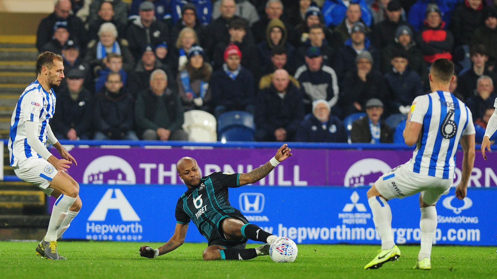 Nhận định bóng đá Luton vs Brentford, 2h45 ngày 26/2: Hy vọng có điểm