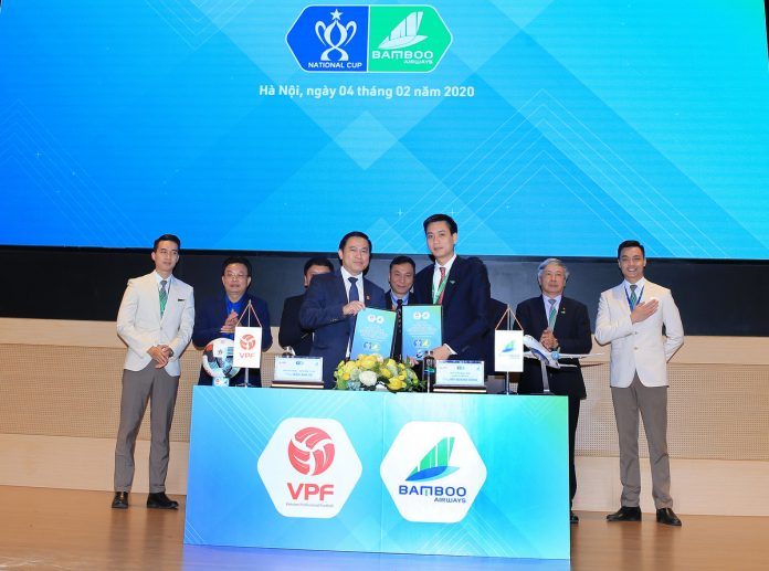 Tin tức b&oacute;ng đ&aacute; Việt Nam 5/2: Huỳnh Như, Quang Hải được Forbes Vi&ecirc;̣t Nam vinh danh