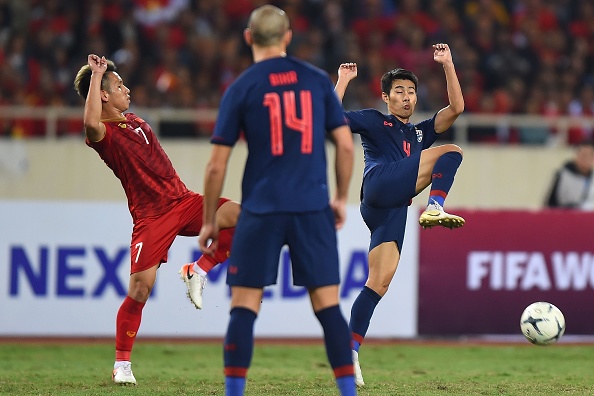 B&aacute;o Th&aacute;i Lan h&eacute; lộ l&yacute; do Muangthong theo đuổi Tuấn Anh, H&ugrave;ng Dũng