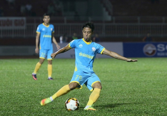 Chuyển nhượng V.League 8/2: SLNA sắp c&oacute; ngoại binh từng đ&aacute; Serie A