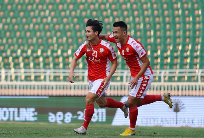 Quảng Nam vs TP.HCM (17h 6/3): Chờ C&ocirc;ng Phượng tỏa s&aacute;ng