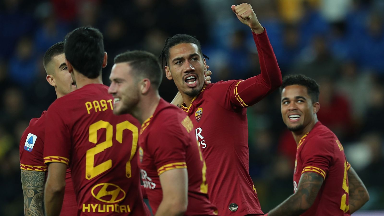 MU chốt giá bán Chris Smalling