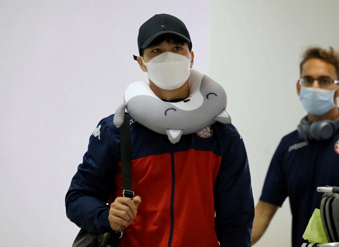 Tịt ngòi ở V.League, Công Phượng sang Lào tìm bàn thắng