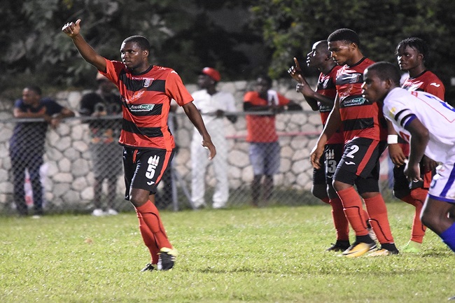 Arnett Gardens vs Waterhouse, 8h00 ngày 10/3: Đẳng cấp lên tiếp