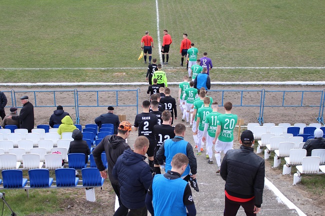 Ostrovets vs Kronon, 17h ngày 25/4: Ra mắt khán giả nhà