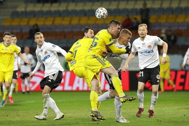 Torpedo vs Ruh Brest, 20h ngày 26/4: Trước hết phải giữ sạch lưới