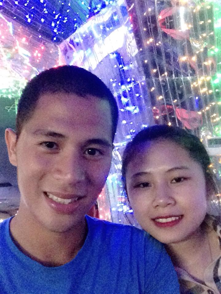 Đình Trọng đốn tim fan trong sinh nhật bên bạn gái lâu năm