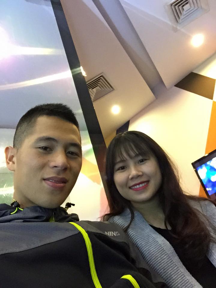 Đình Trọng đốn tim fan trong sinh nhật bên bạn gái lâu năm