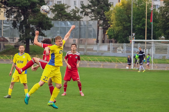 Energetyk-BGU (R) vs Smolevichy-STI (R), 17h ngày 30/4: Chìm trong khủng hoảng