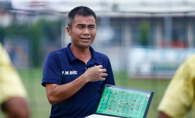 Bóng đá Việt Nam phản ứng thế nào trước luật mới thay 5 người của FIFA?