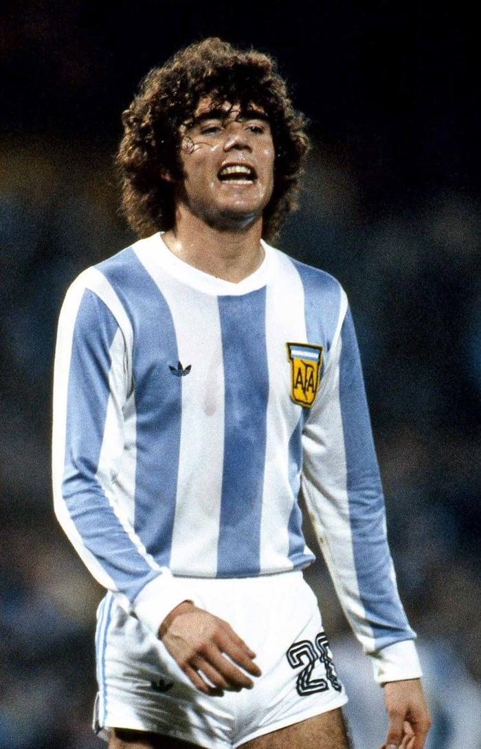 Siêu đội hình qua các thời đại của đội tuyển bóng đá Argentina