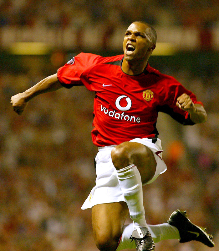 Đội hình những cầu thủ gây thất vọng nhất trong lịch sử MU