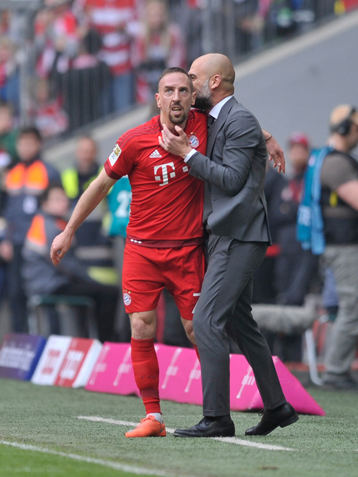 Đội hình 11 cầu thủ ‘khủng’ nhất do Pep Guardiola dẫn dắt: Tiếc cho Kevin Bruyne