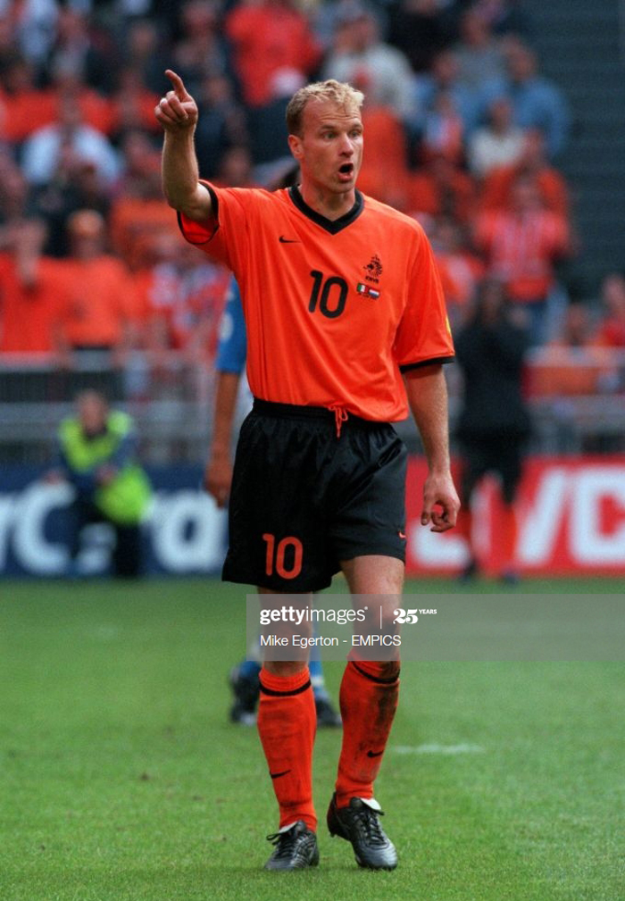 Đội hình 11 cầu thủ vĩ đại nhất mọi thời đại của ĐT Hà Lan