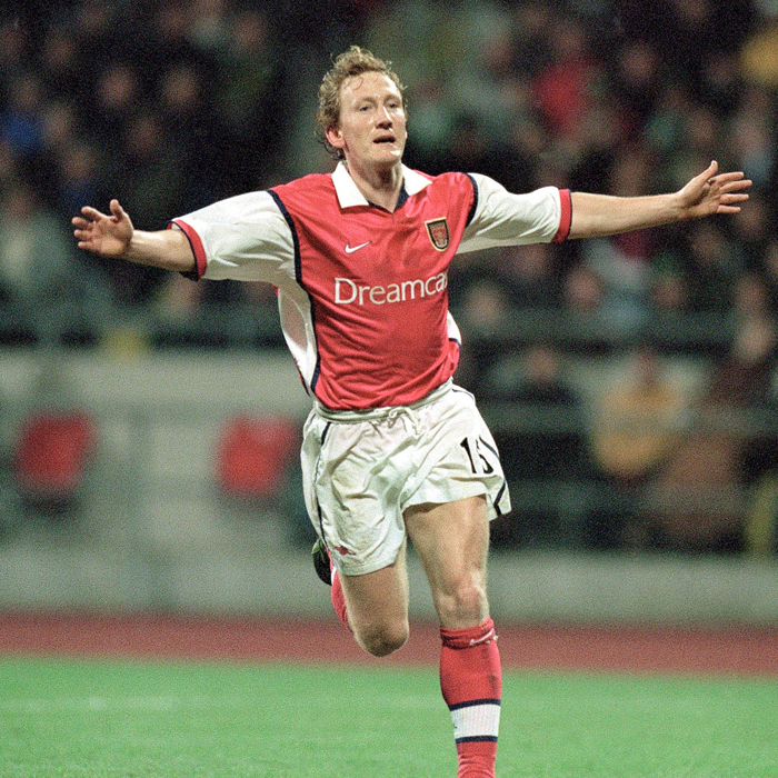 Đội h&igrave;nh trong mơ của Arsenal tại kỷ nguy&ecirc;n Premier League: Thierry Henry v&agrave; phần c&ograve;n lại