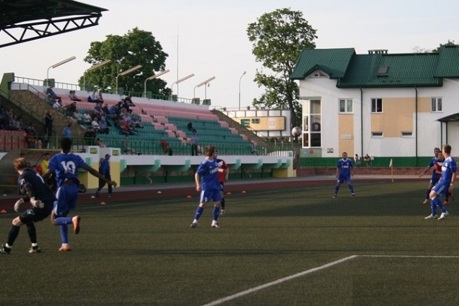 Orsha vs Granit, 20h ngày 16/5: Trôi dần xuống đáy bảng