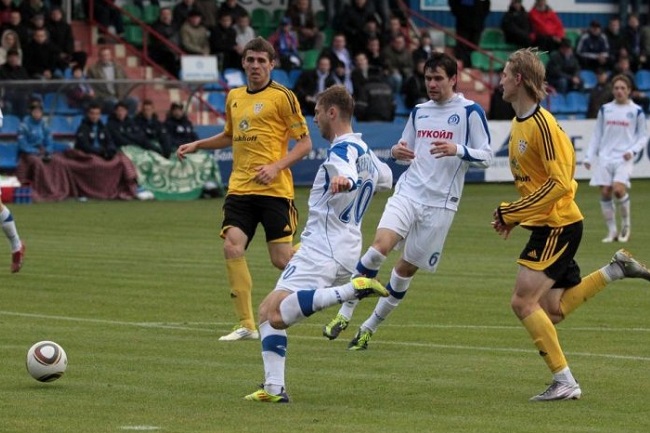 Dinamo Minsk vs Shakhter Soligorsk, 23h00 ngày 30/5: Ai thủ chắc hơn