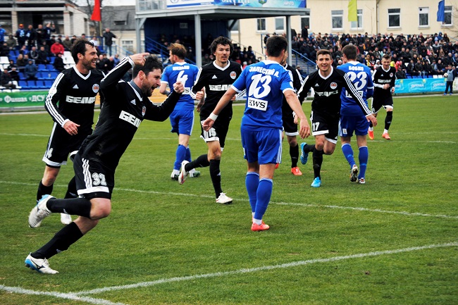 FC Minsk vs FC Slutsk, 22h00 ngày 1/6: Chìm trong khủng hoảng